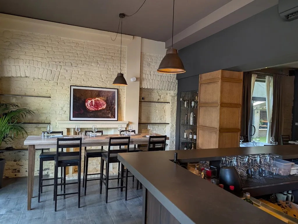 Viro Steak Restaurant Gallarate_Cardano al Campo_slider_image_3