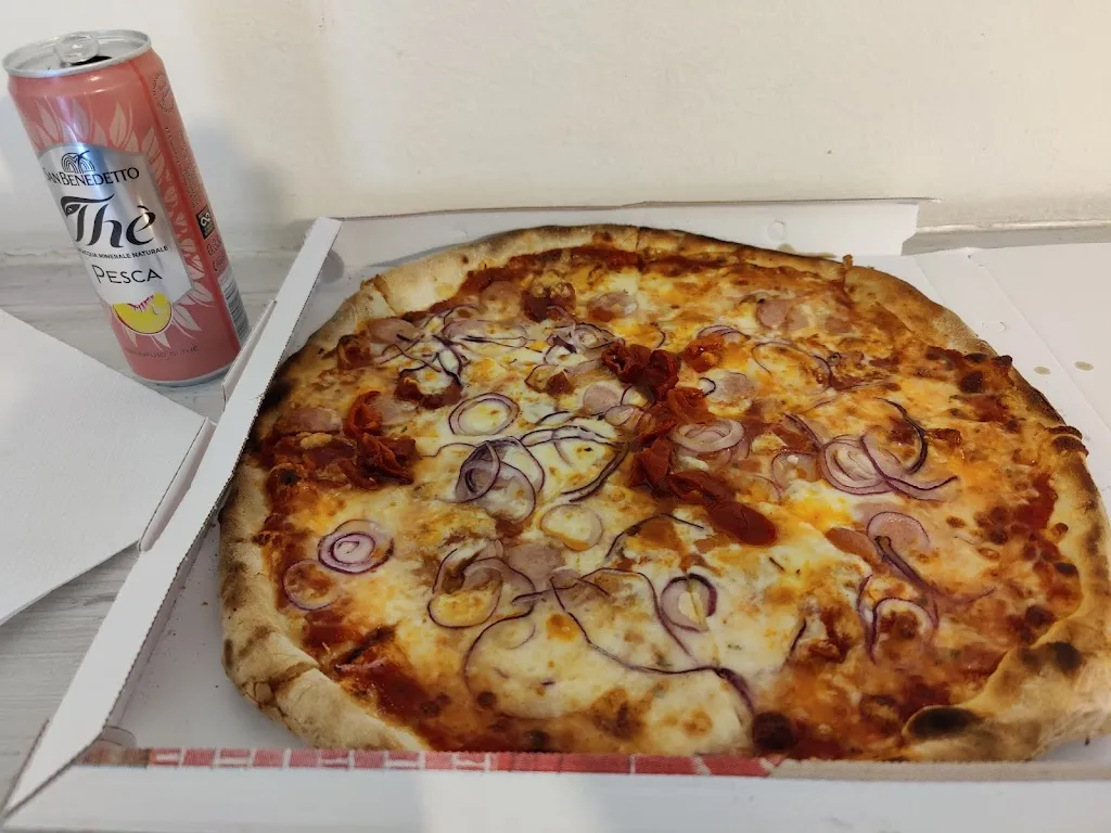 Abdullah Hass_Pizzeria d'asporto da Ciccio_Cardano al Campo_review