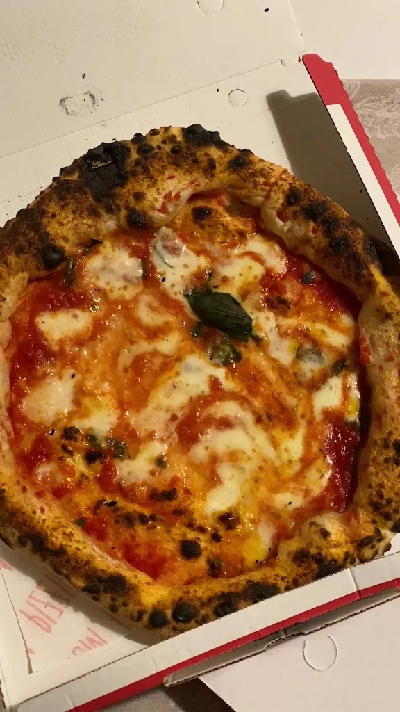 Pizzium - Gallarate_Cardano al Campo_slider_image_2