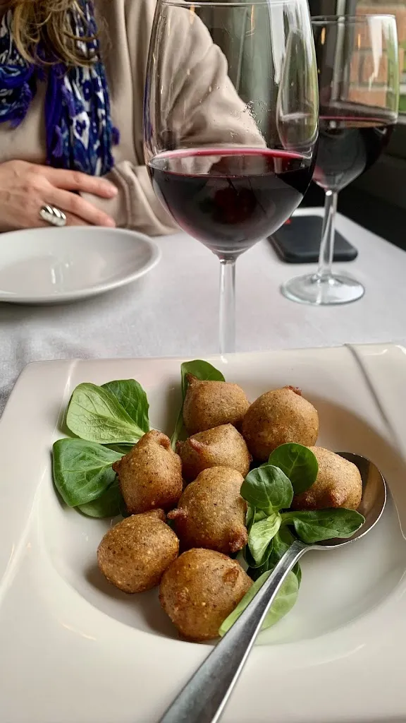 3 around the world_Ristorante Pizzeria La Rotonda_Carlazzo_review