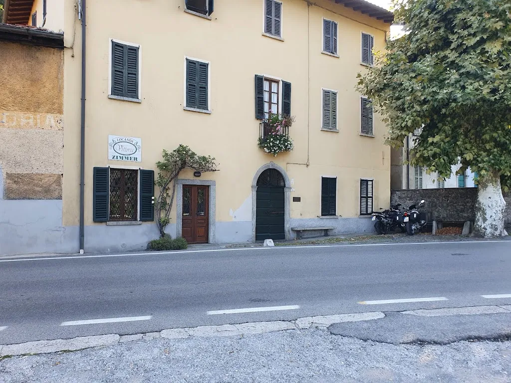 Locanda Vittoria Zimmer_Carlazzo_slider_image_2