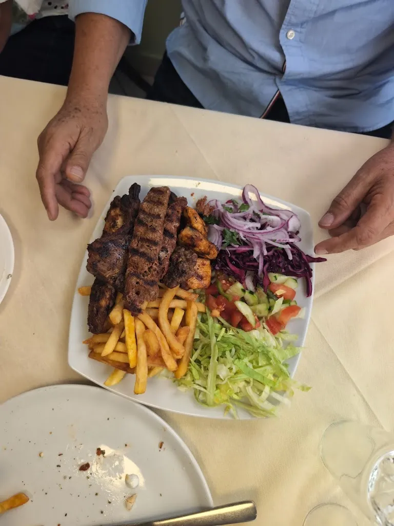 MARCELA DE LA HOZ S._İstanbul Steak House_Carlazzo_review