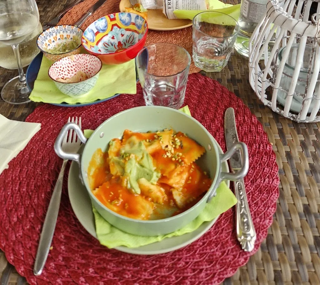 Dennys D_Civico 4 - Ristorante e Avocado Bar_Carlazzo_review