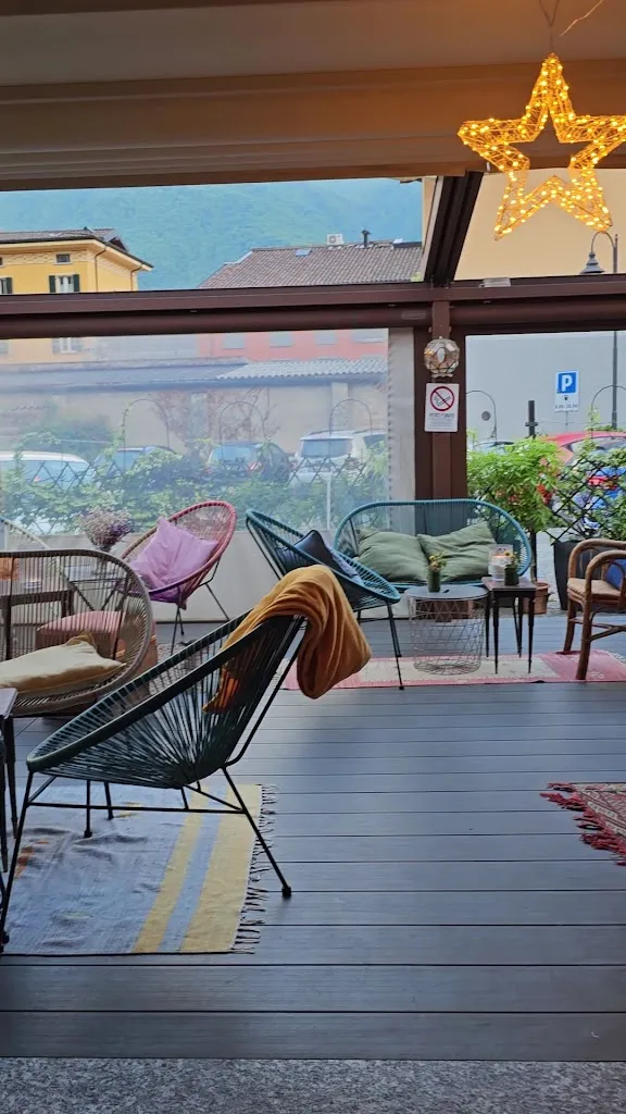 Civico 4 - Ristorante e Avocado Bar_Carlazzo_slider_image_2