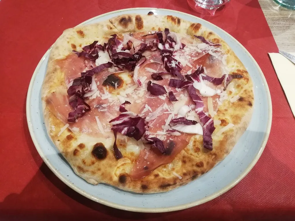 Pippo Caffé restaurant in Caronno Varesino