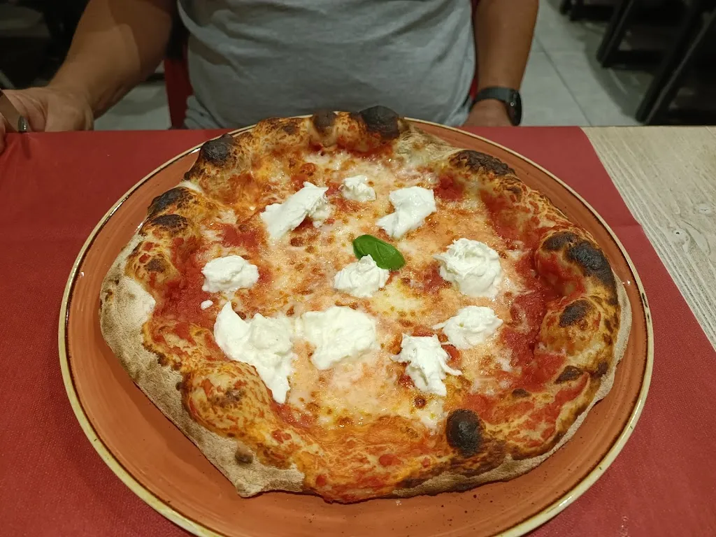 Bakery Pippo Generoso E C. _Caronno Varesino_slider_image_2