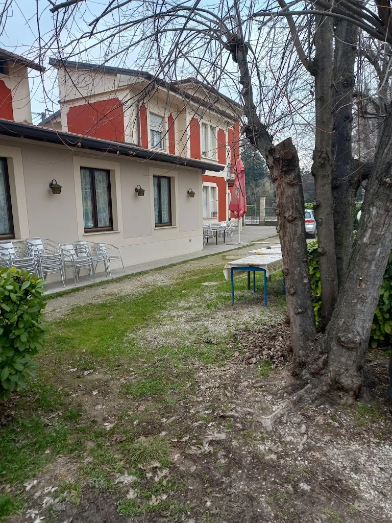 Eduard Braguzzi_Trattoria Villa Rossa di Venturi Maria Grazia_Carpenedolo_review