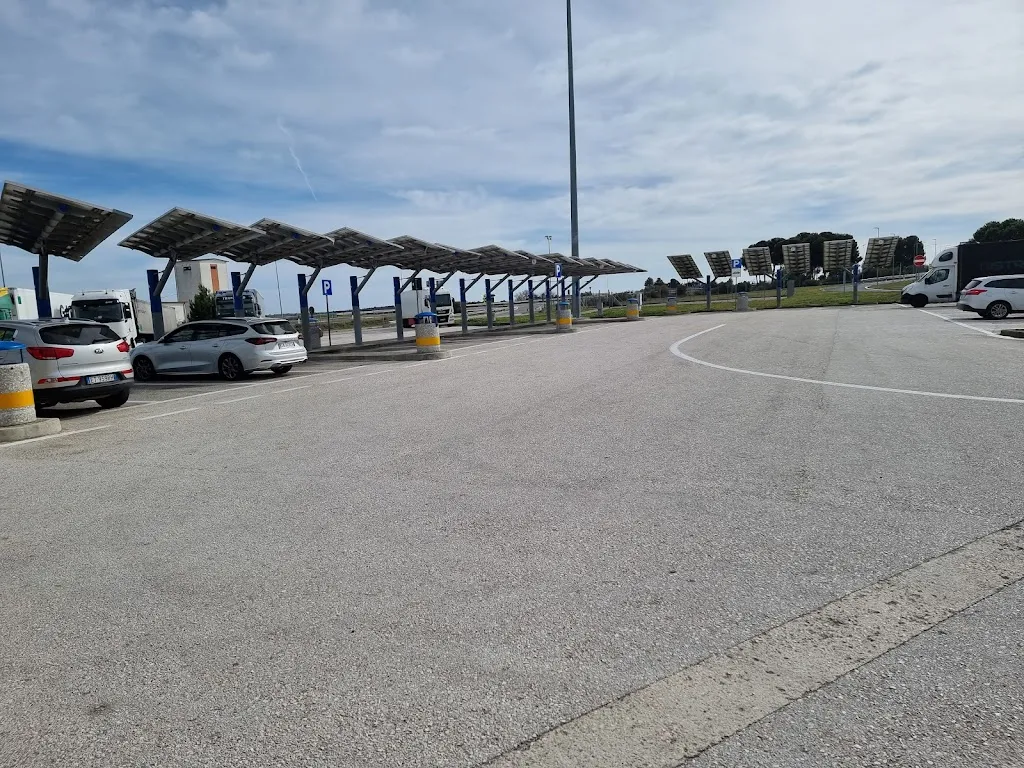 Sarni Le Fonti Ovest_Acquaviva delle Fonti_slider_image_2