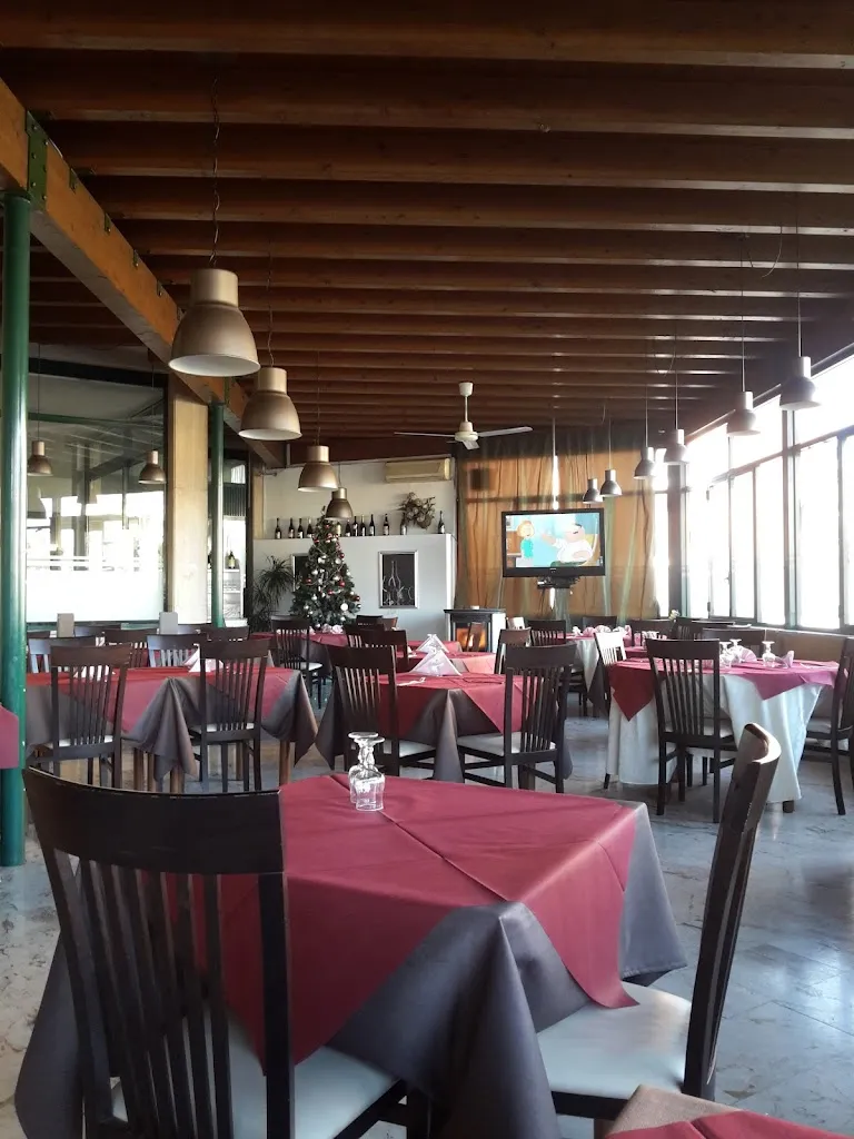 LO SPIGOLO RISTORANTE PIZZERIA_Carpenedolo_slider_image_3