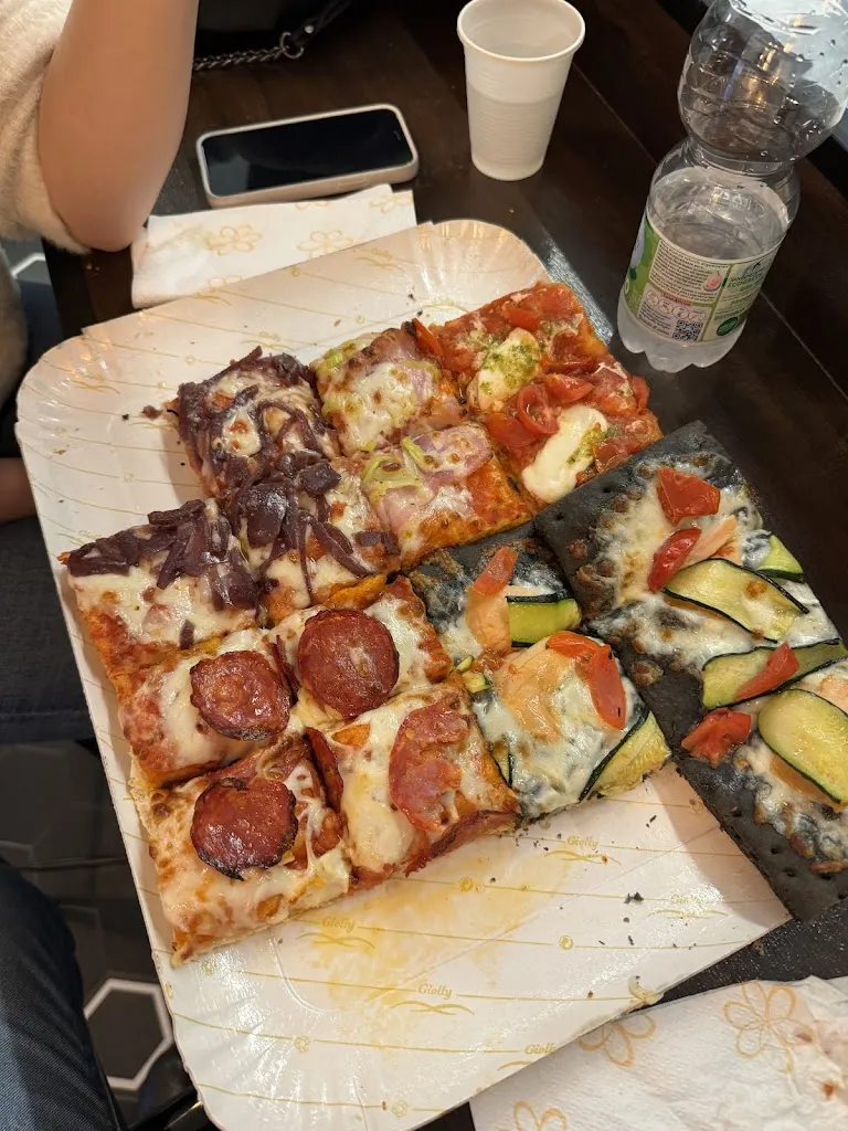 Kevin Cassio_Pizza al Taglio e focacce 