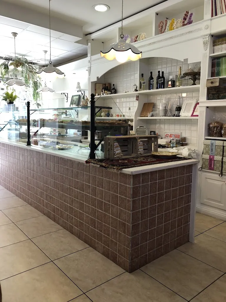 Carmine Comple_Vitali Gastronomia | Pasticceria pizzeria Catering ed Eventi Acquaviva delle Fonti | Bari_Acquaviva delle Fonti_review