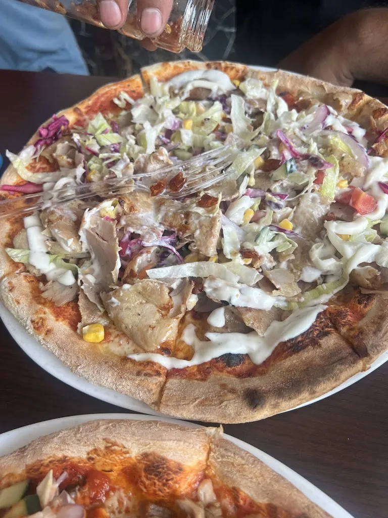 Istanbul Kebap Pizza_Carpenedolo_slider_image_2