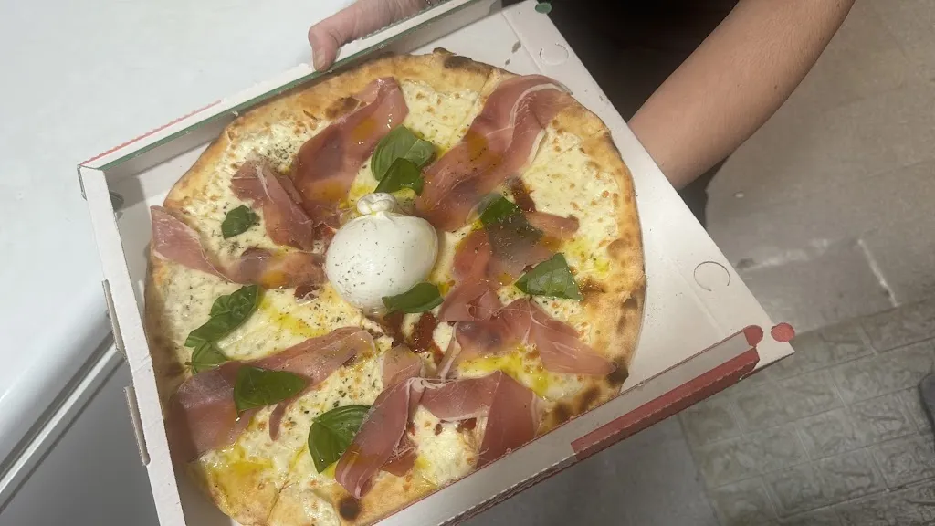 Menu_Pizzeria Kimo_Carugo_image_9