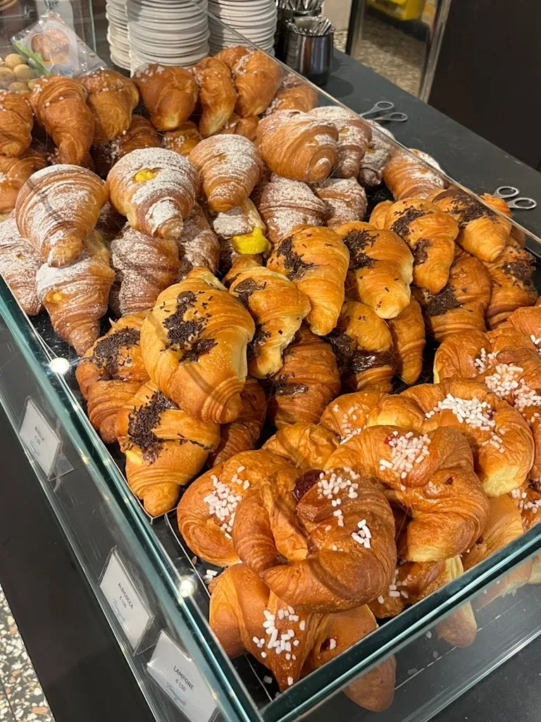 Pasticceria Fumagalli Arosio_Carugo_slider_image_2