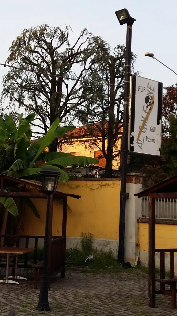 Al GALEONE restaurant in Carugo