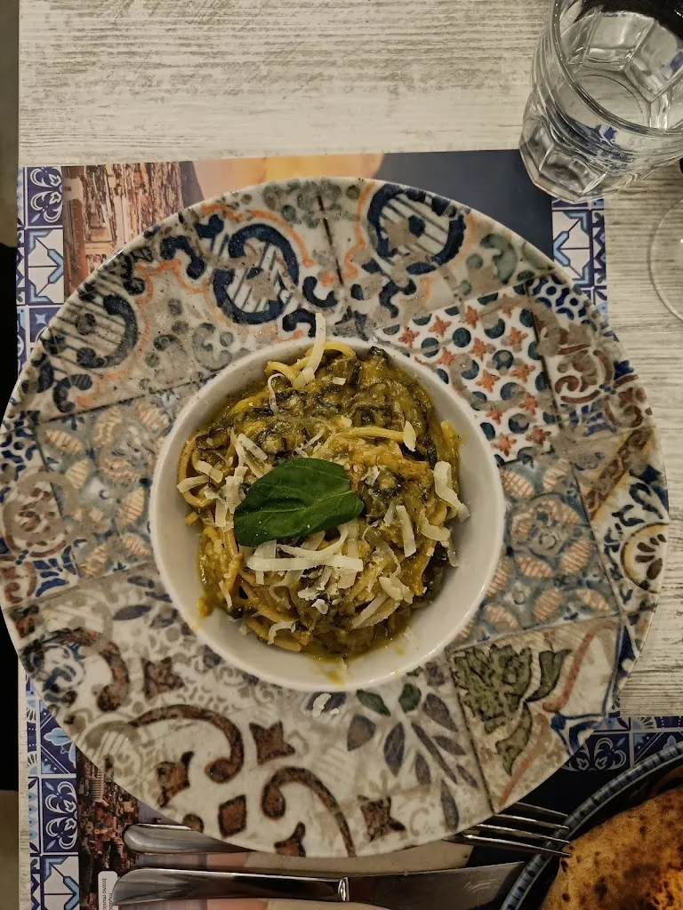 Giuseppe Talarico_Donna Pè_Caronno Pertusella_review