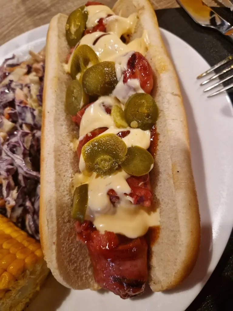 Oleg Gerstner_SMOKIN' HOT BARBECUE - SMOKEHOUSE_Caronno Pertusella_review