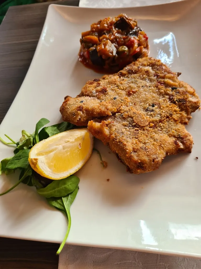 Luca Lissona_Cincu e Deci_Caronno Pertusella_review