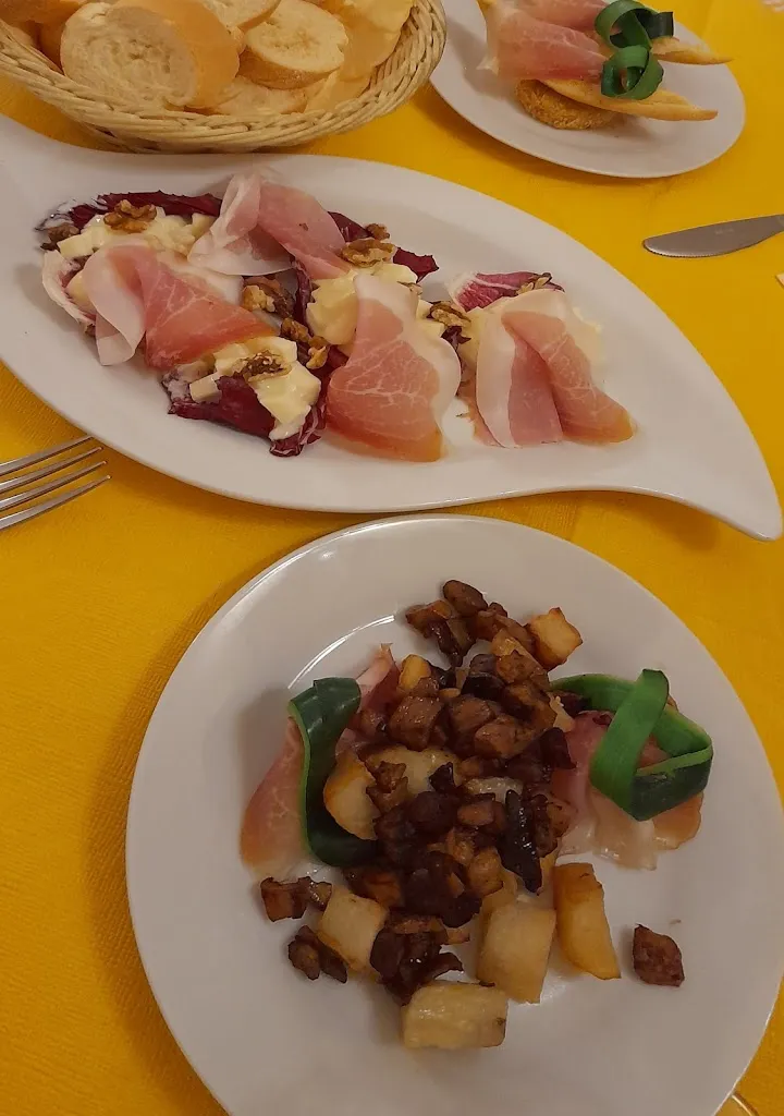 Trattoria San Pietro_Caronno Pertusella_slider_image_3