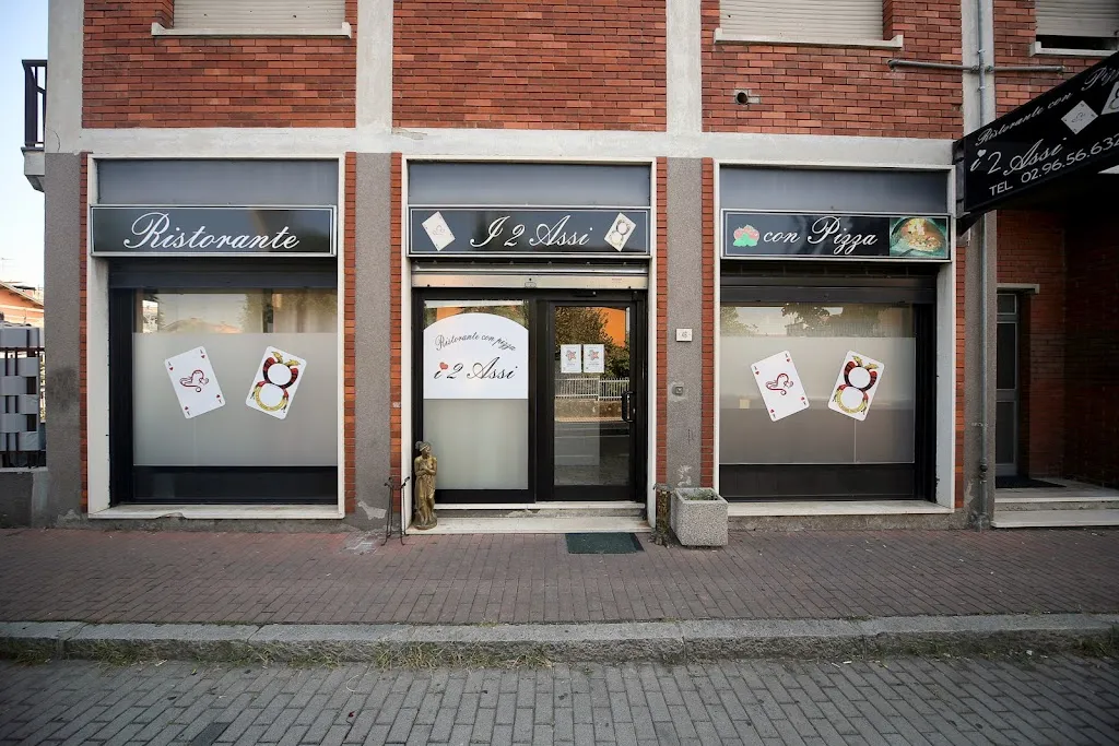 Ristorante con Pizza I Due Assi restaurant in Caronno Pertusella