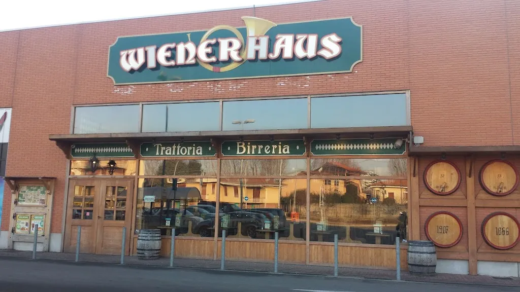 Wiener Haus Caronno restaurant in Caronno Pertusella
