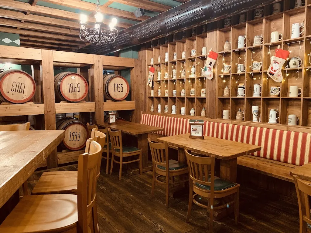 Wiener Haus Caronno_Caronno Pertusella_slider_image_3