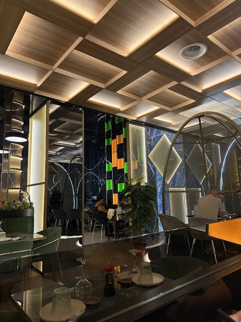 Best Sushi_Caronno Pertusella_slider_image_2