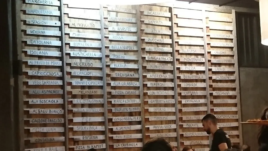 DANIEL OGNEAN_PizzaClub No Limits - Caronno Pertusella_Caronno Pertusella_review