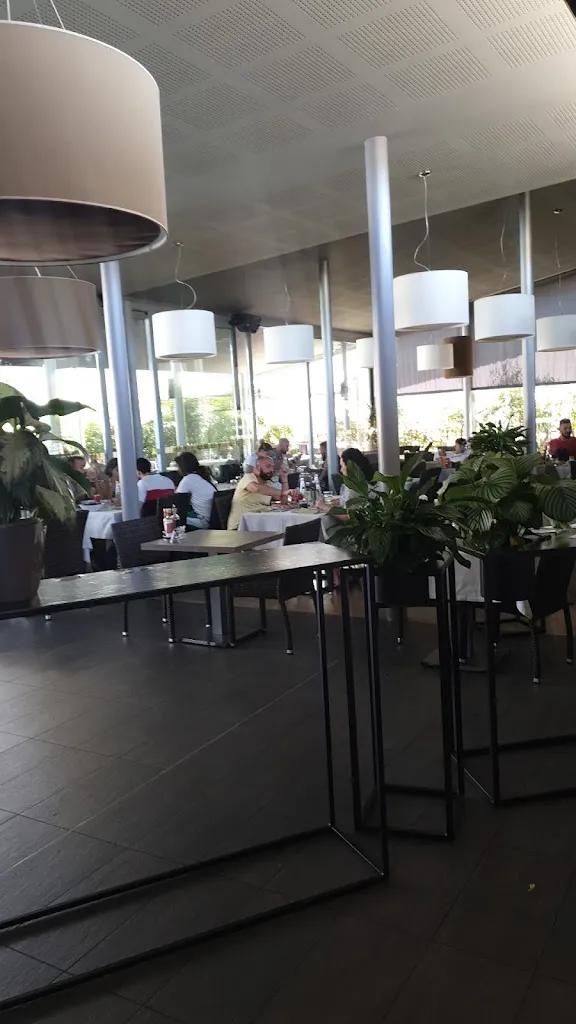 Pier Sil _Easy Village Restaurant_Caronno Pertusella_review