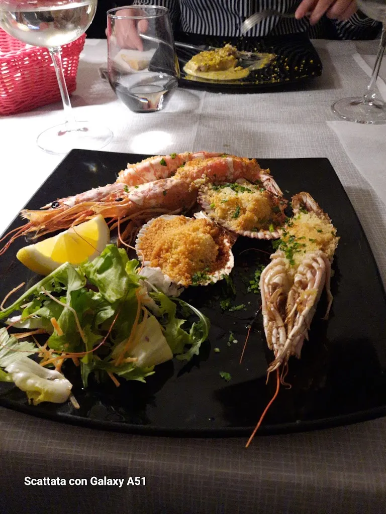 Ionut Oraca_Bar Osteria Biscia_Caronno Pertusella_review