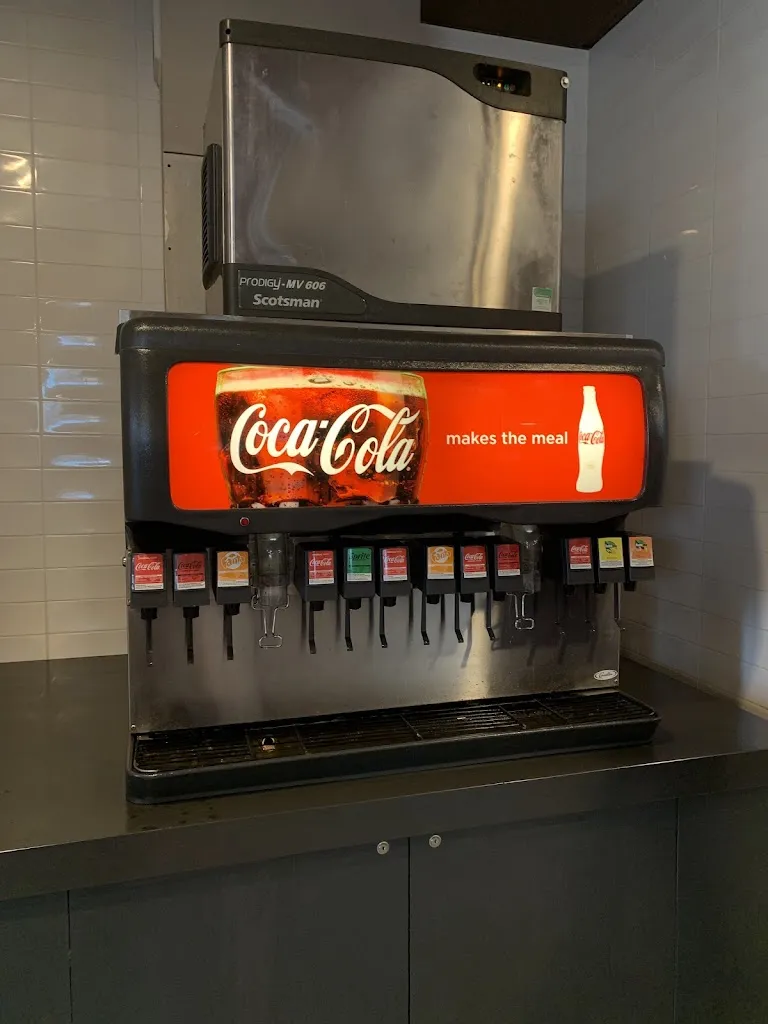 Ivan Herasymov_BURGER KING Caronno Pertusella_Caronno Pertusella_review