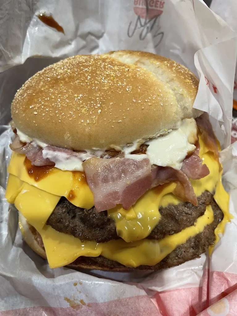 Alessandro Rubei_BURGER KING Caronno Pertusella_Caronno Pertusella_review