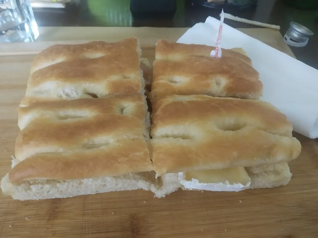 Gabriele Zanzottera_Bar Anfora Edicola Sky Sisal Mooney Gratta&Vinci_Carzago Riviera_review