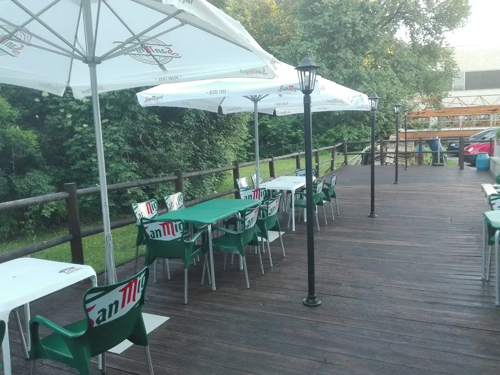 Taverna 081 restaurant in Carvico