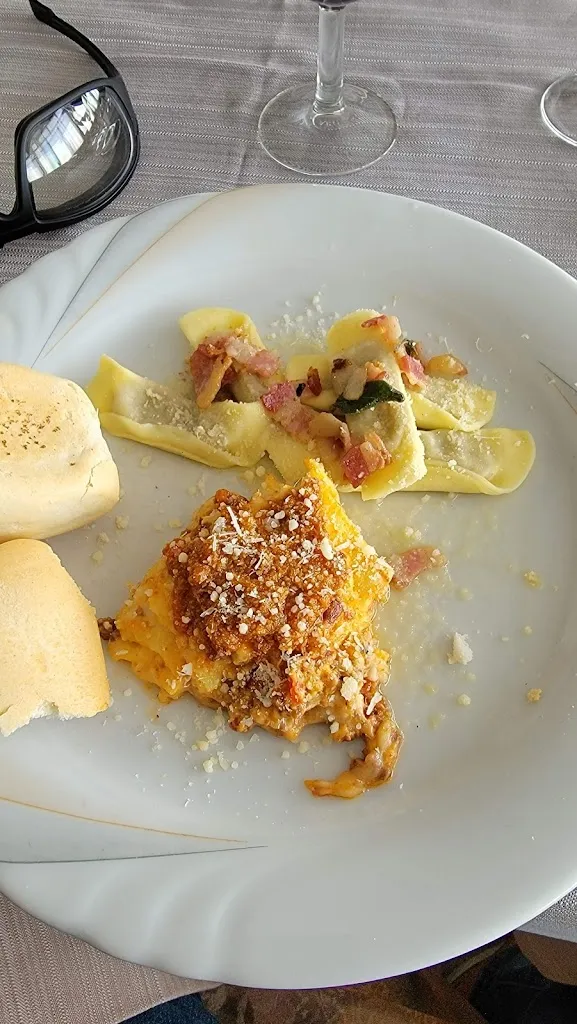 Richard Harrison_Ristorante Albergo da Giovanni_Carvico_review