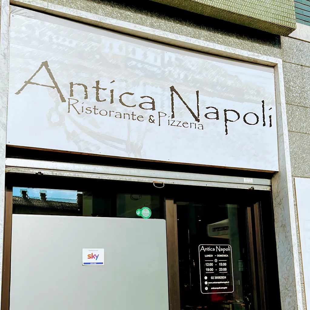 Antica Napoli restaurant in Carugate