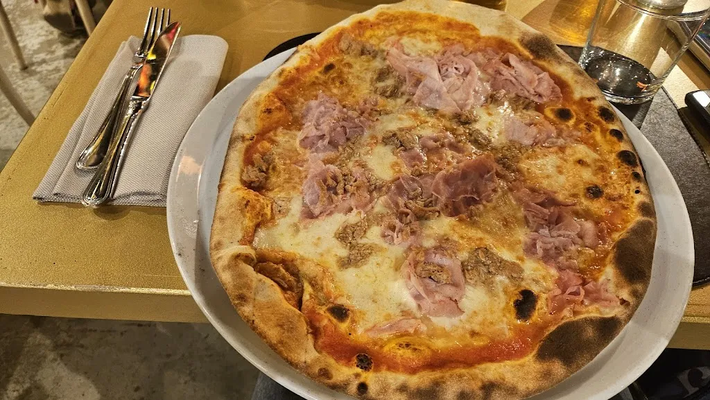 Antigua Carugate - Ristorante e Pizzeria_Carugate_slider_image_3