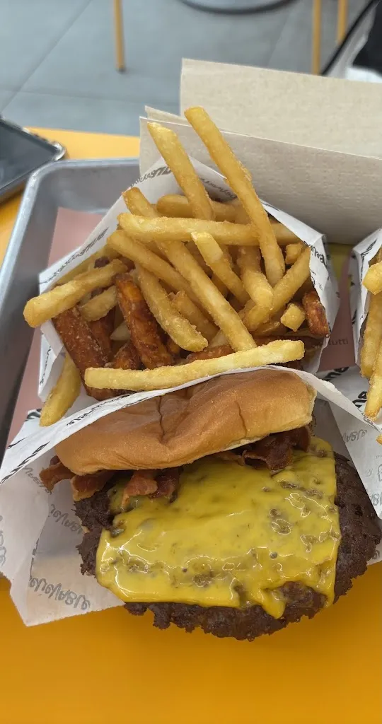 Nick Horse_Bun Burgers - Carugate_Carugate_review