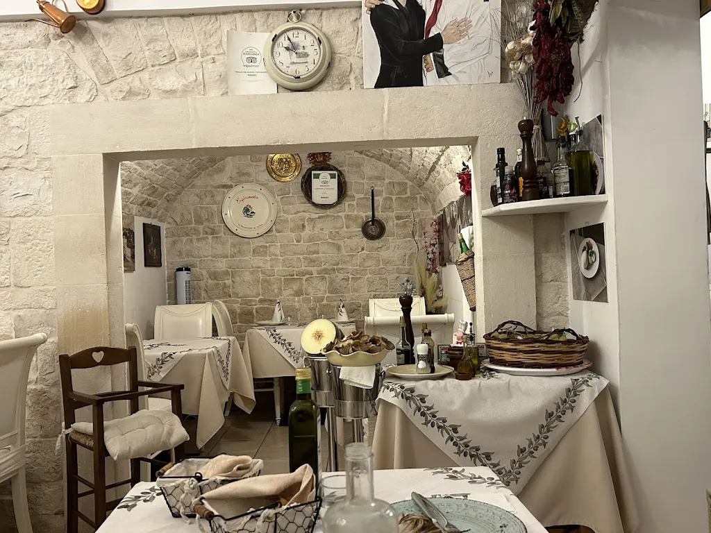 Trullo dei Sapori restaurant in Alberobello