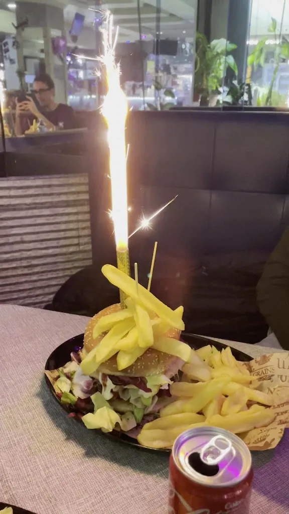 Cosmin Stetco_Gipsy Cafe_Casalmorano_review