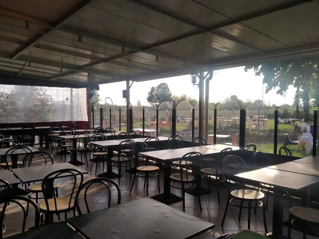 Seven Music Restaurant_Casalmorano_slider_image_3