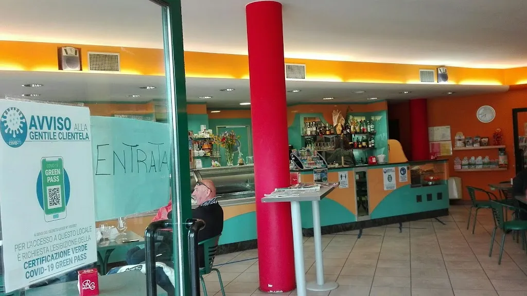 Gelateria Girasole Caffetteria Snack_Casaloldo_slider_image_3