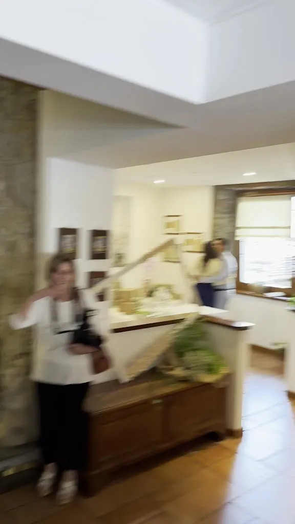 Albergo Alpino - Hotel a 3 stelle con ristorante di piatti tipici restaurant in Casargo