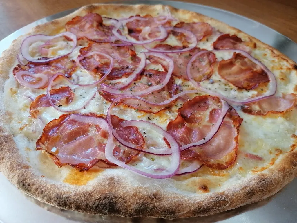 PizzaRock_Casalzuigno_slider_image_2