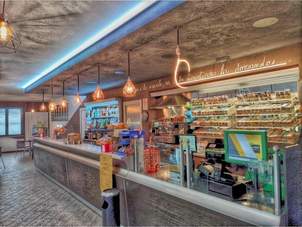 Blu Bar Di Maran Vanni E C Sas restaurant in Casalzuigno