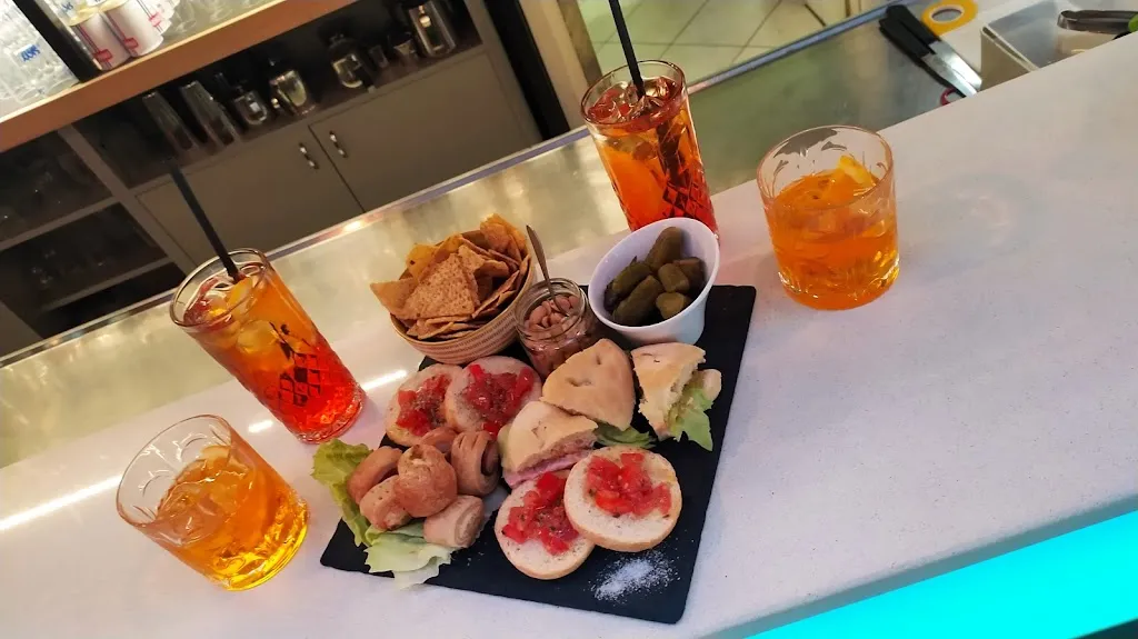 Blu Bar Di Maran Vanni E C Sas_Casalzuigno_slider_image_2