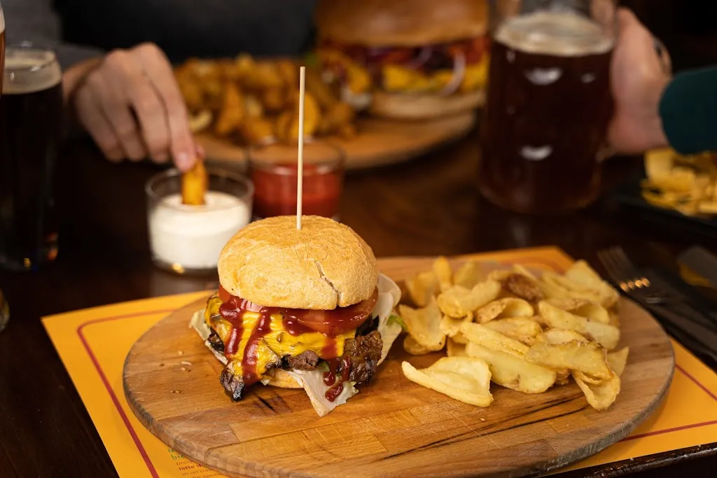 Fabbrica Libera_Casatenovo_slider_image_3