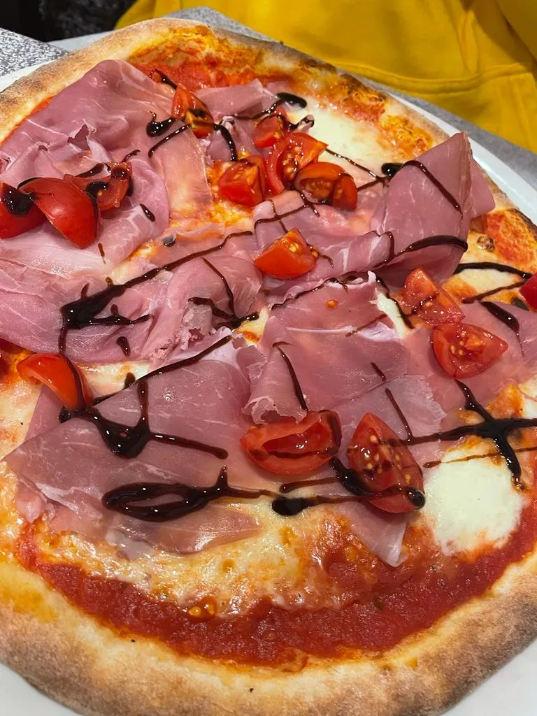 Sara Gilardoni_Al Solito Posto_Casarile_review