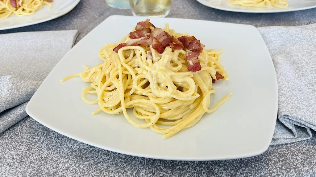 Al Solito Posto_Casarile_slider_image_2