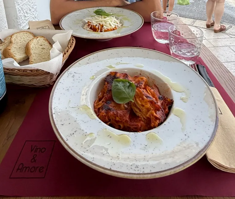 Mария Василева_Vino & Amore_Alberobello_Bewertung